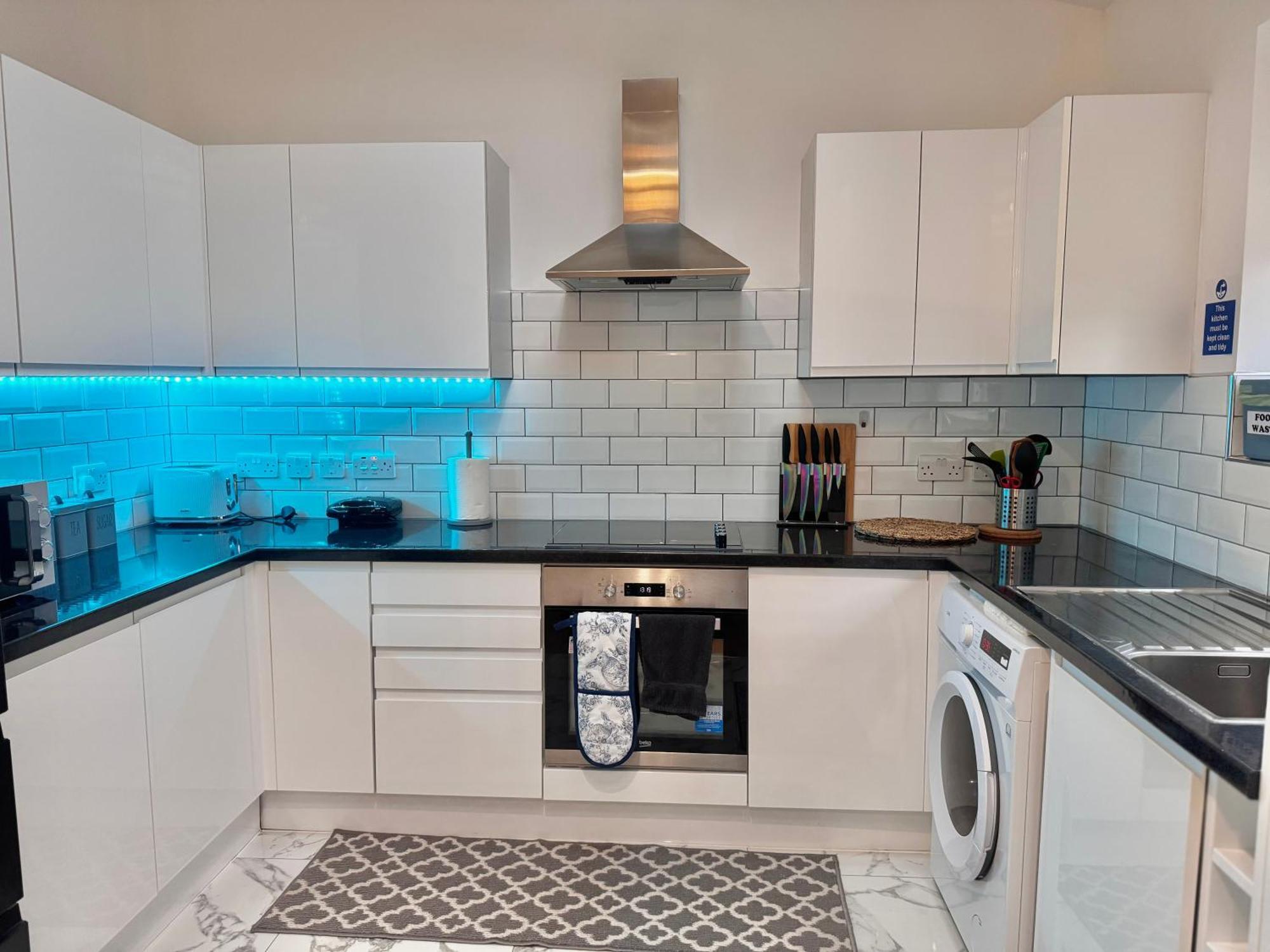 Modern 1-Bed Apt 30Min To Central London & Parking Exteriér fotografie