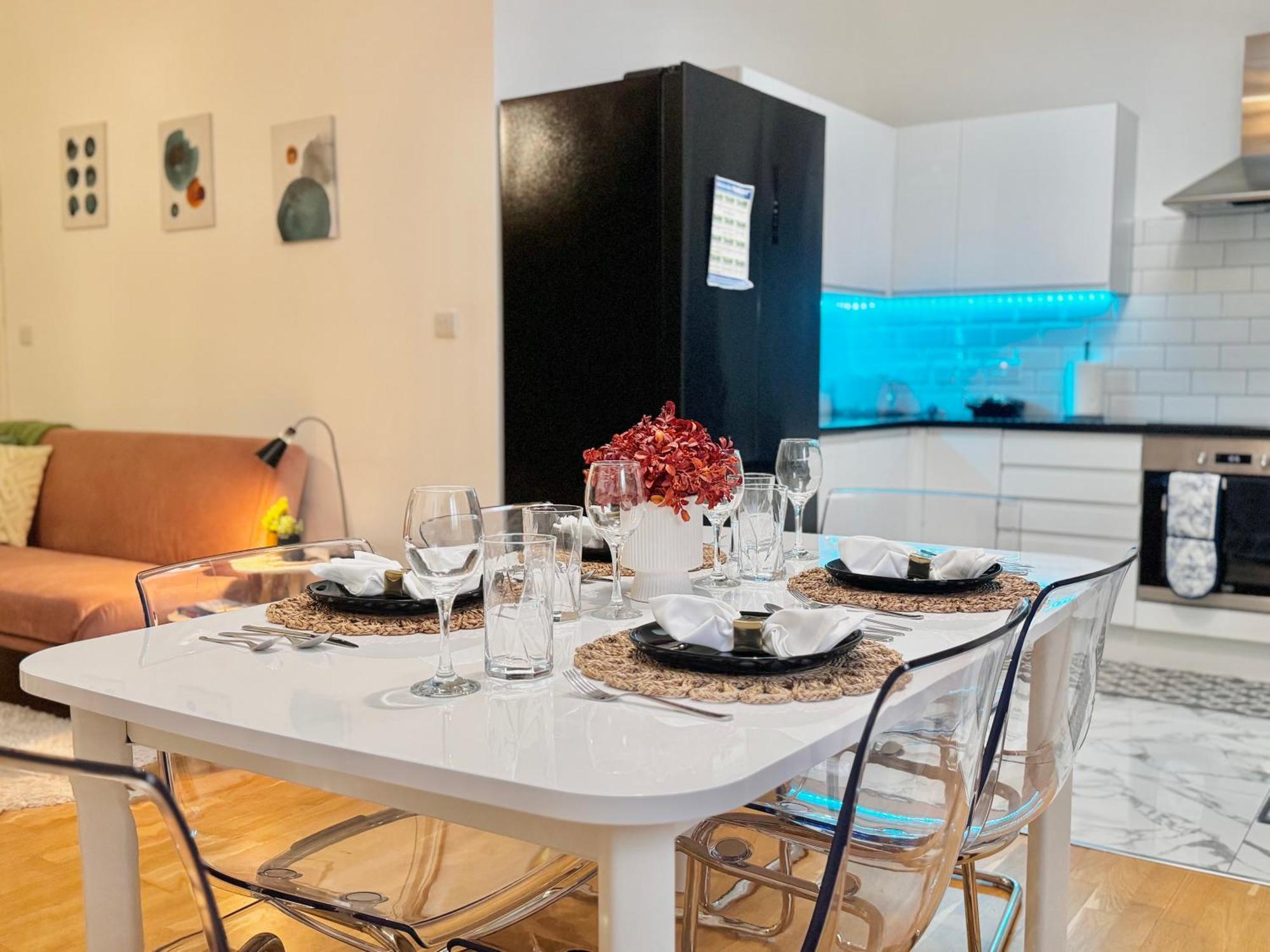 Modern 1-Bed Apt 30Min To Central London & Parking Exteriér fotografie