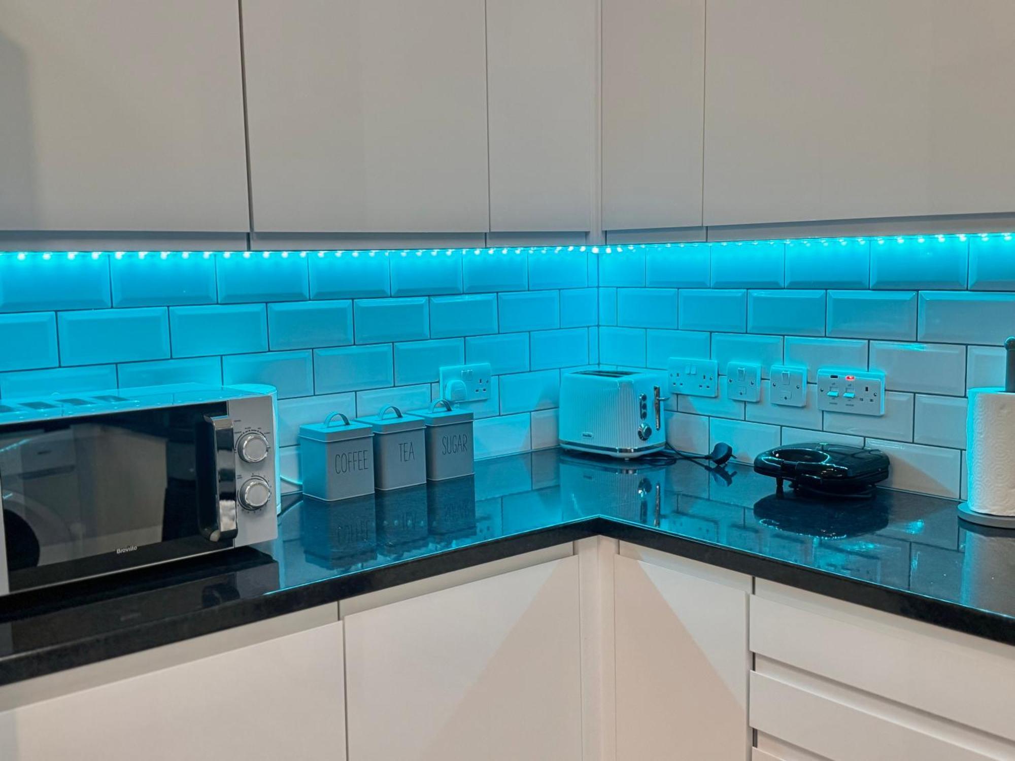Modern 1-Bed Apt 30Min To Central London & Parking Exteriér fotografie